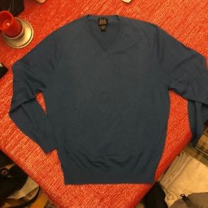 Jos. A Banks Mens sweater size large never worn